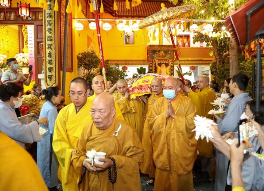 Lễ nhập kim quan Hòa thượng Thích Thanh Sơn – Chứng minh Ban Trị sự GHPGVN Q.Tân Bình