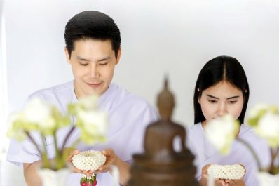 Làm sao đưa Phật pháp đến với tuổi trẻ?