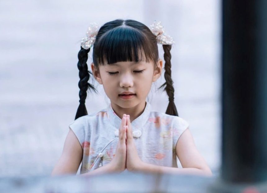 Công đức lạy Phật