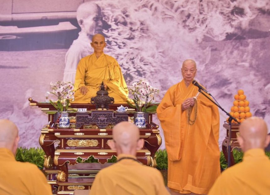 Đức Pháp chủ GHPGVN kêu gọi Tăng Ni phát tâm gìn giữ, bảo vệ xá-lợi Trái tim Bồ-tát Thích Quảng Đức