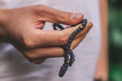 Ý nghĩa của thần chú Om Mani Padme Hum