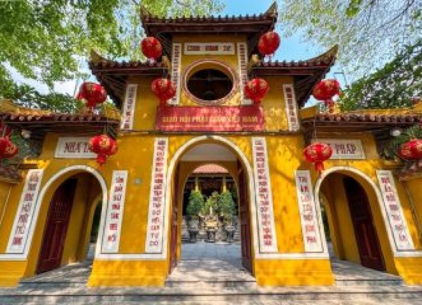 Việc dừng hoạt động Ban Trị sự GHPGVN cấp quận huyện từ 1-7 sẽ thực hiện như thế nào?