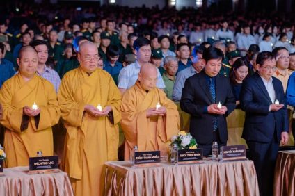 Ninh Bình: Ủy ban An toàn giao thông Quốc gia tưởng niệm nạn nhân tử vong do tai nạn giao thông