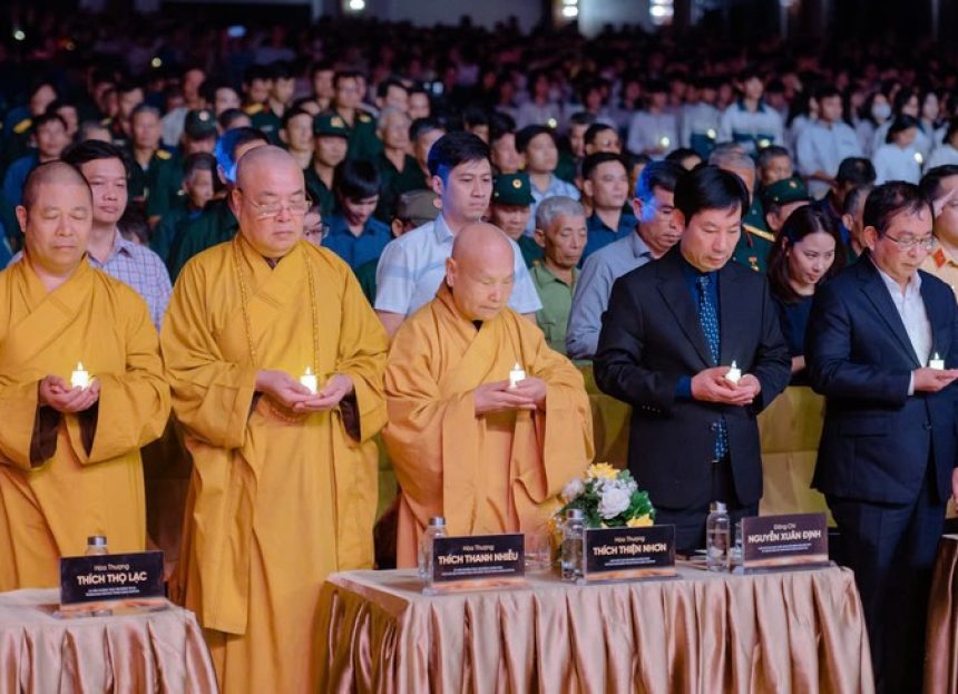 Ninh Bình: Ủy ban An toàn giao thông Quốc gia tưởng niệm nạn nhân tử vong do tai nạn giao thông