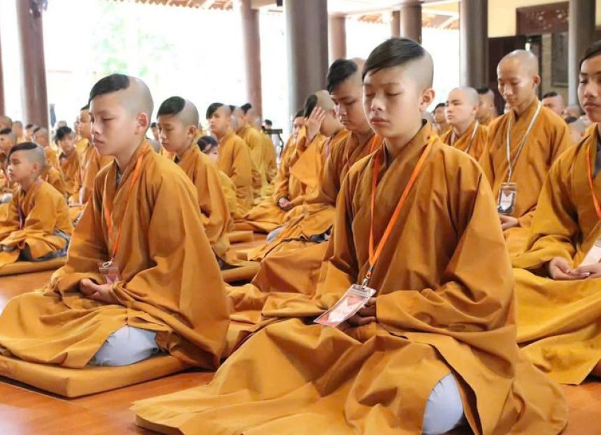 Từ tiểu ngã đến vô ngã