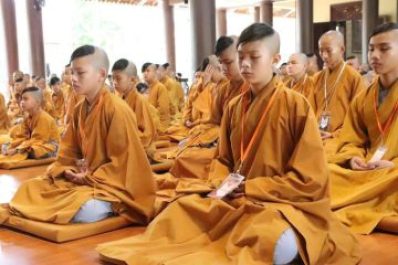 Từ tiểu ngã đến vô ngã